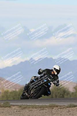 media/Nov-16-2025-Race Pace (Sun) [[8c5fa54630]]/Non Verified Riders (1st 20 Minutes)/7-Turn 9 Entry (210pm)/